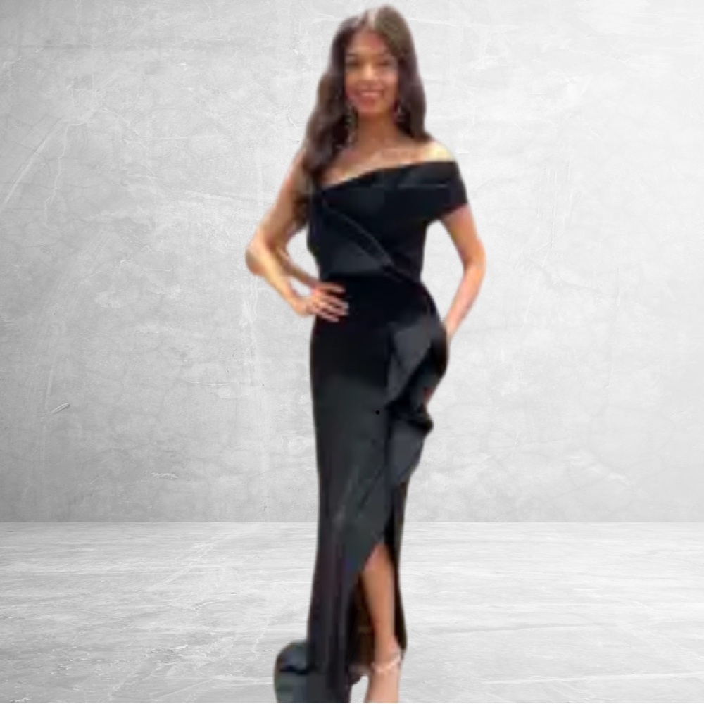Evening Dress - Melanie Lyn in Black size 8